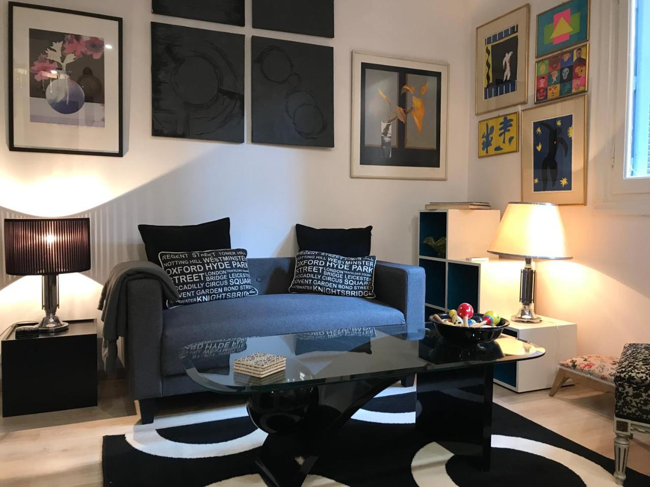 Апартаменти Artistic Designer Flat Афіни Екстер'єр фото